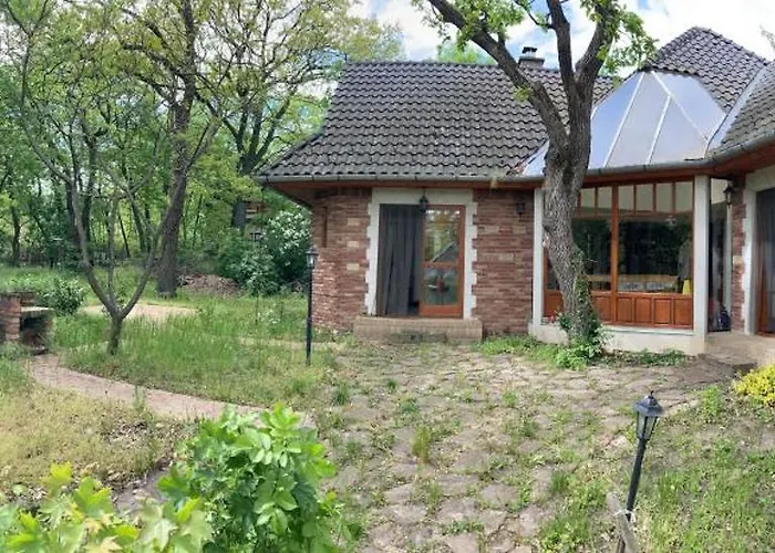 Romantic House At Balaton *
